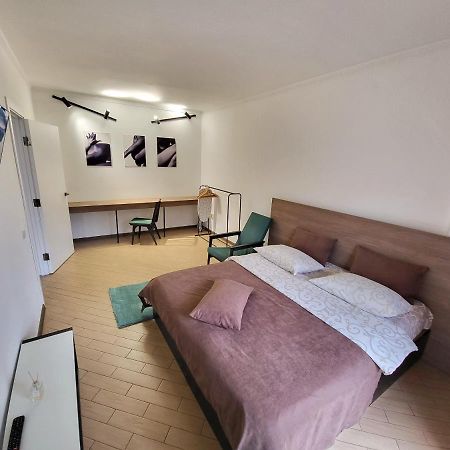 Like Home On Mikhnovskogo Івано-Франківськ Екстер'єр фото